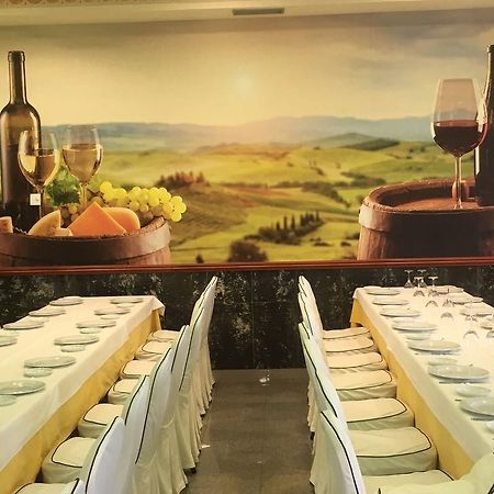 Hotel Los Toreros Del Trabancos Siete Iglesias de Trabancos ภายนอก รูปภาพ