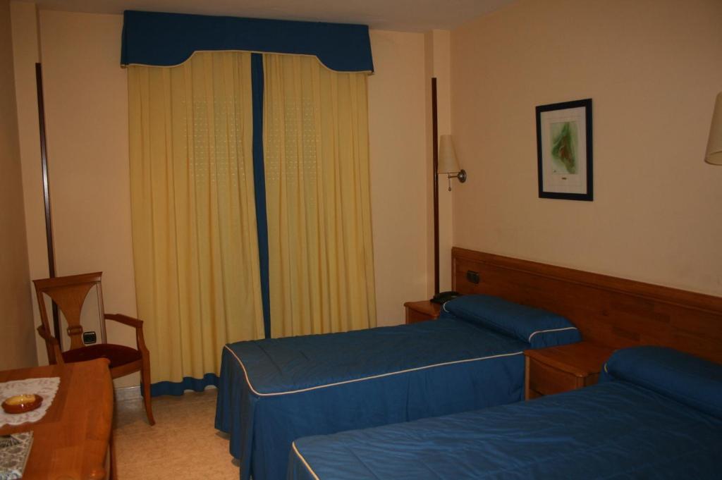 Hotel Los Toreros Del Trabancos Siete Iglesias de Trabancos ห้อง รูปภาพ