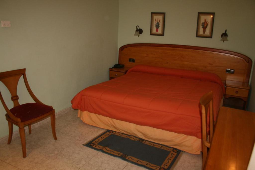 Hotel Los Toreros Del Trabancos Siete Iglesias de Trabancos ห้อง รูปภาพ