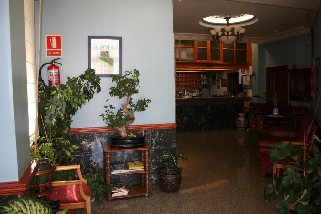 Hotel Los Toreros Del Trabancos Siete Iglesias de Trabancos ภายนอก รูปภาพ
