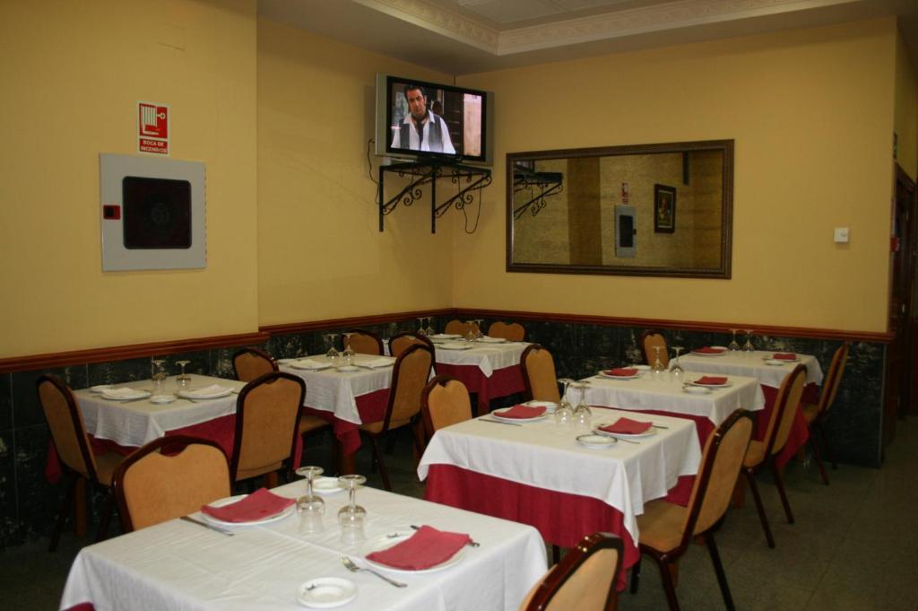 Hotel Los Toreros Del Trabancos Siete Iglesias de Trabancos ภายนอก รูปภาพ